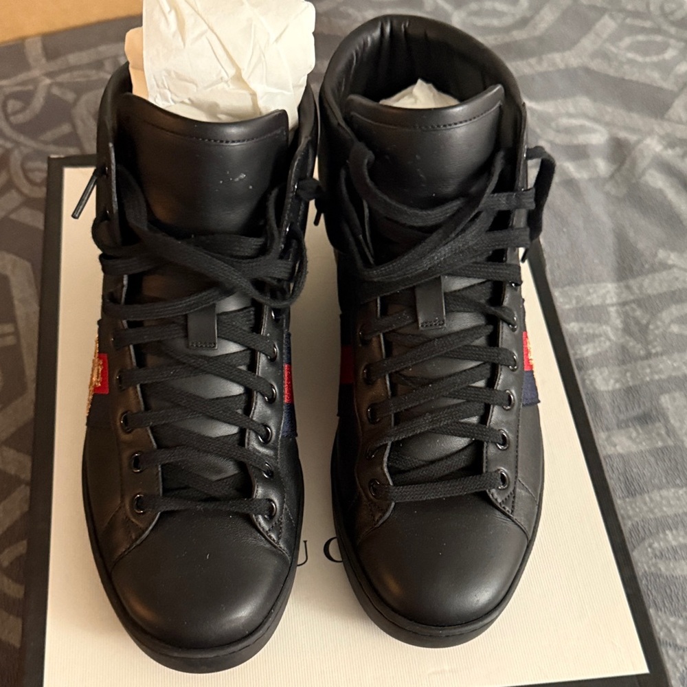 Gucci Black High-Top Leather Sneakers with Signature Web Detail